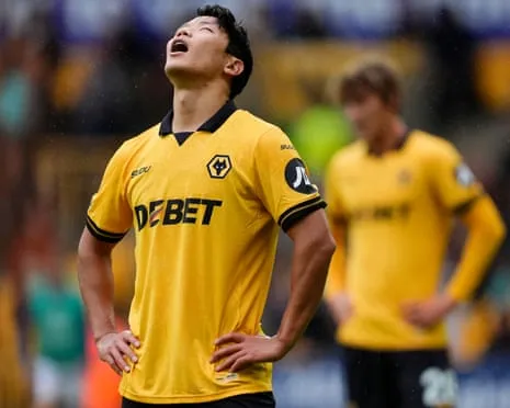 Four consecutive matches, four straight defeats: does a relegation battle await?